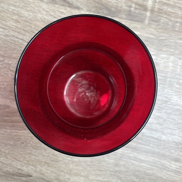 Elegant Red Glass Vase Medium Size - Picture 2 of 6